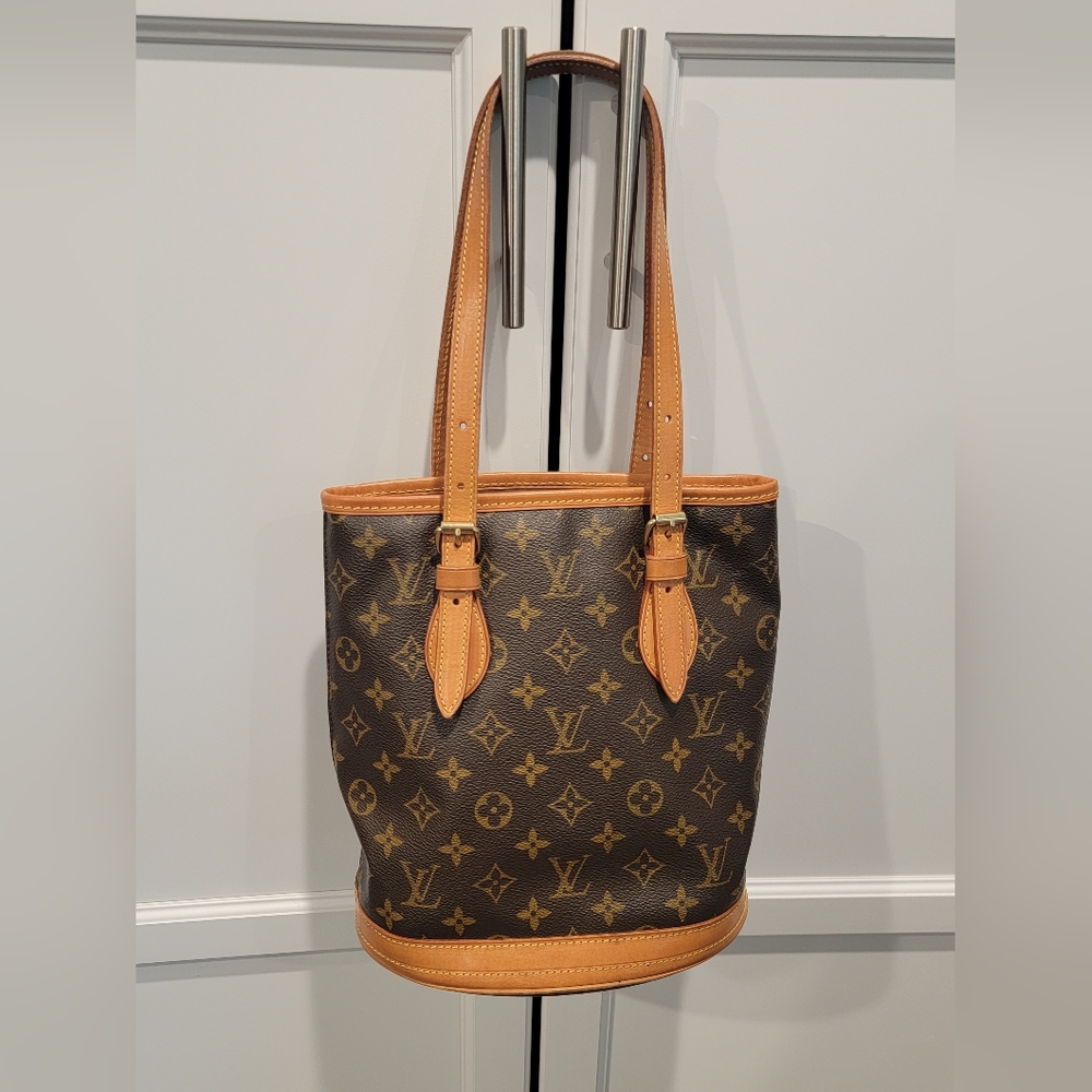 Louis Vuitton Petit Bucket Bag in Monogram Canvas and Vachetta Leather